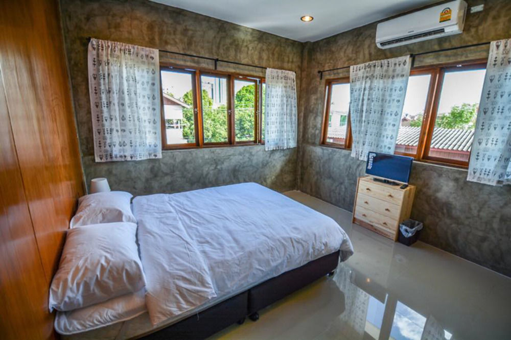 Отель The Ghee House Чиангмай Экстерьер фото