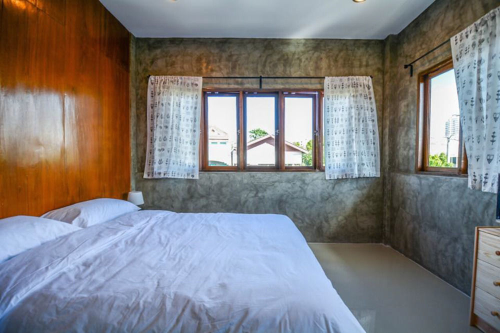 Отель The Ghee House Чиангмай Экстерьер фото